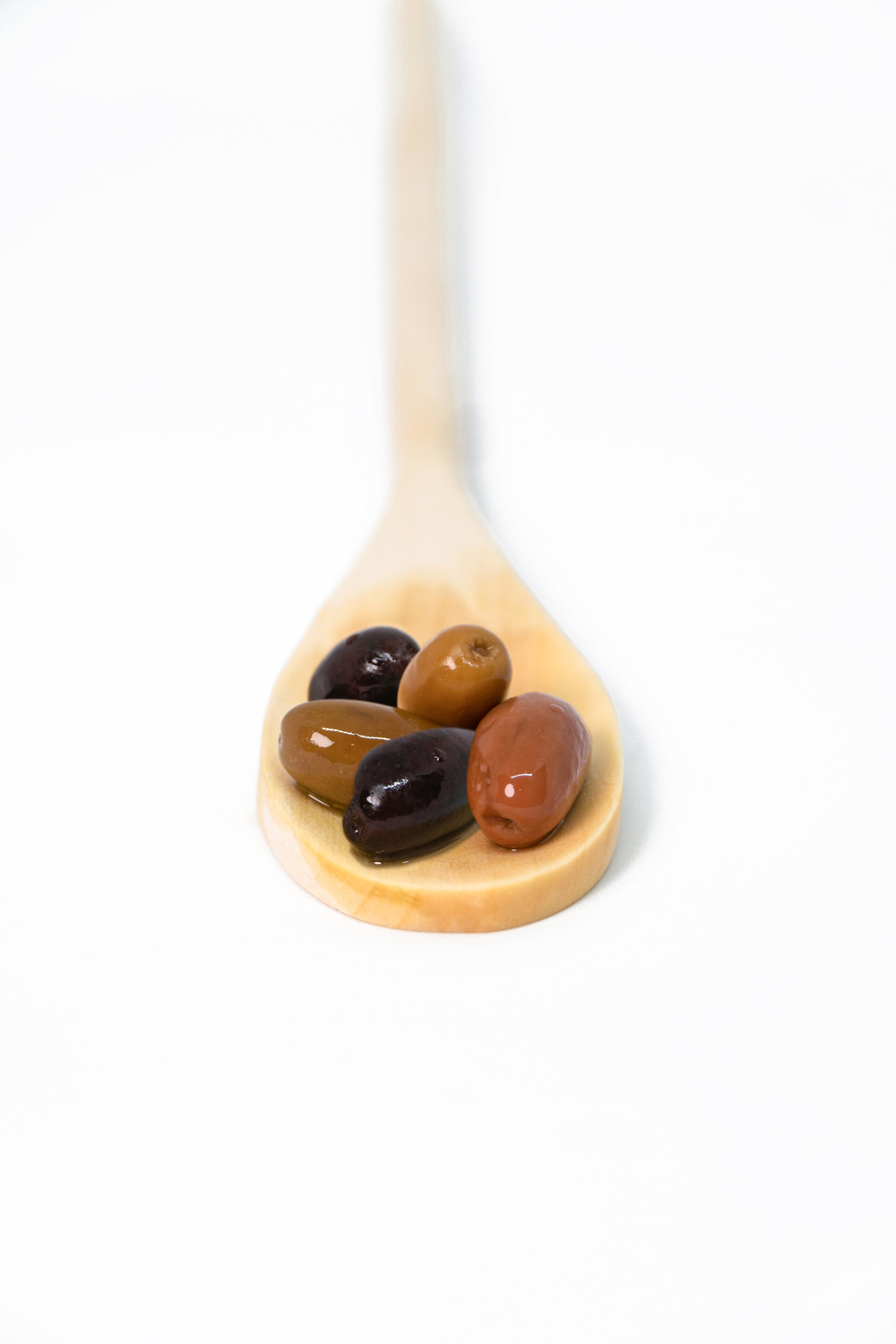 Kalamata Blonde & Black